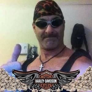 Meet your Posher, André